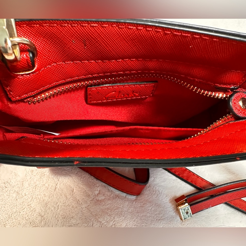 Red Sling Bag - Picture 4 of 5